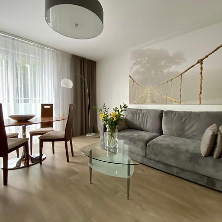 Aravel Suites Wrocław Eksteriør bilde