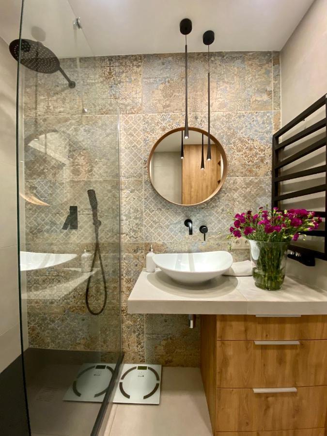 Aravel Suites Wrocław Eksteriør bilde